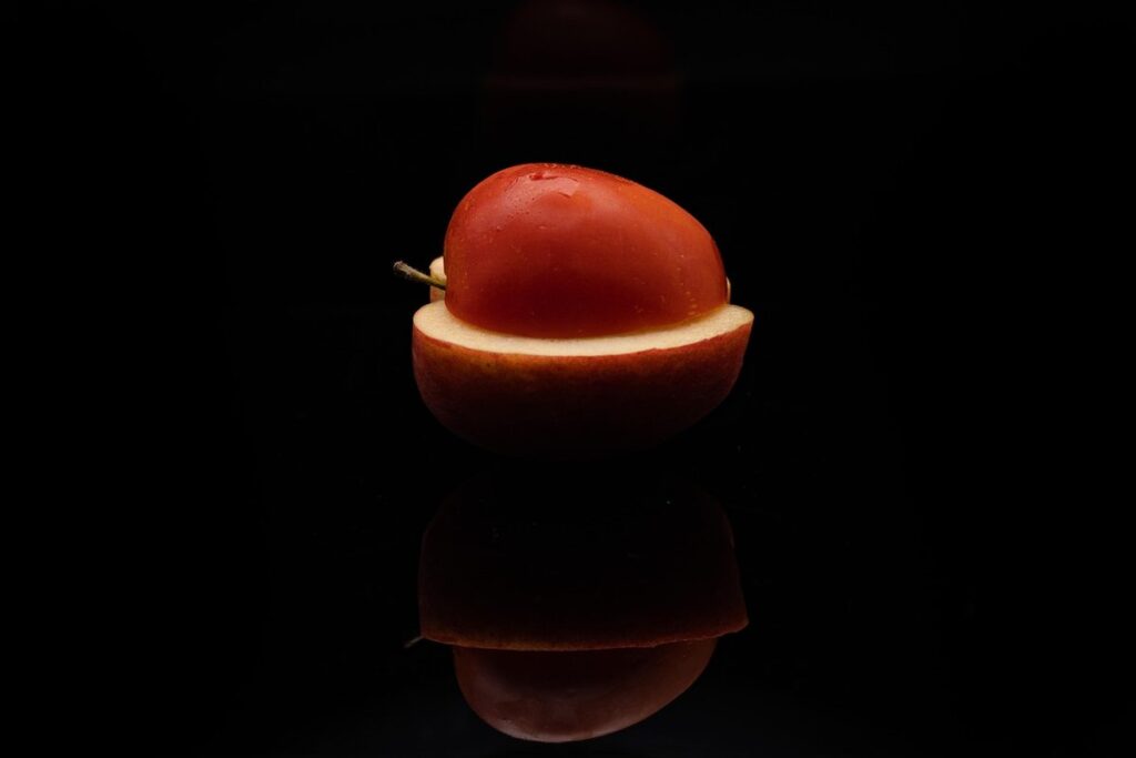 how to treat black spots on apples