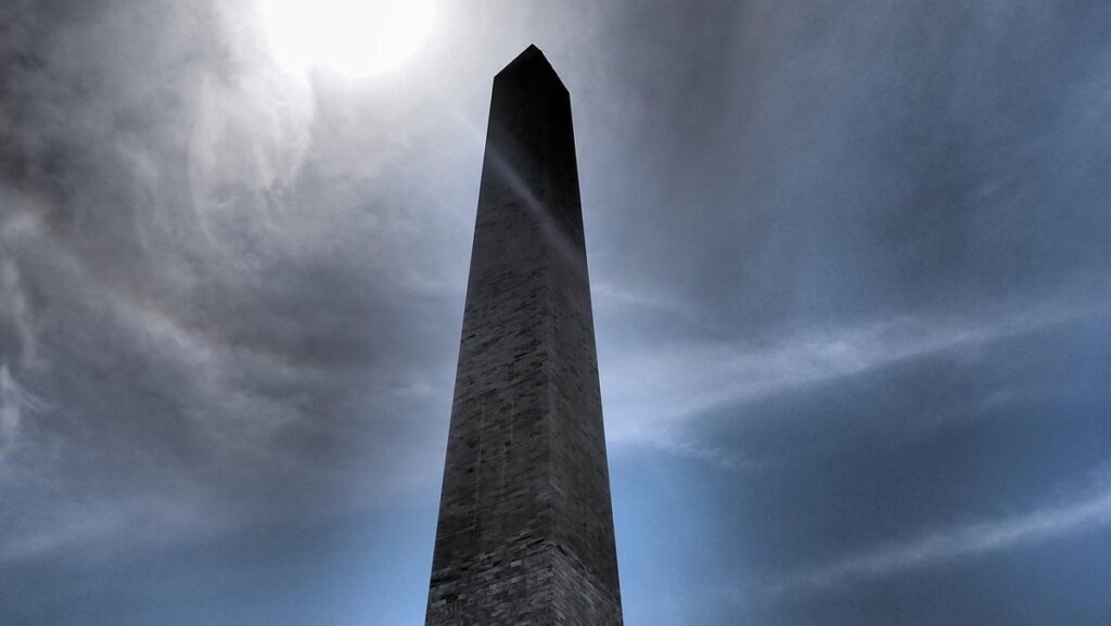 obelisk trellis