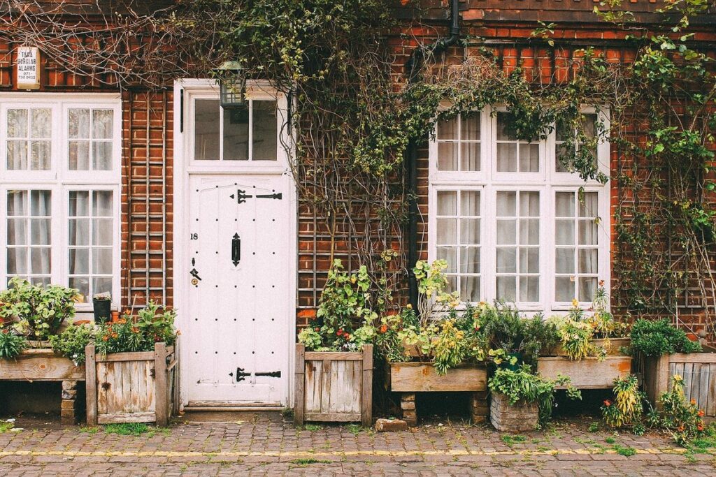 sidewalk gardens