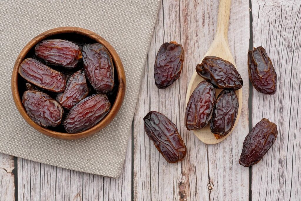 how to grow a date